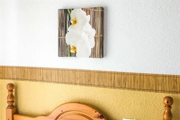 Hostal Jomarijo Fuengirola Zewnętrze zdjęcie